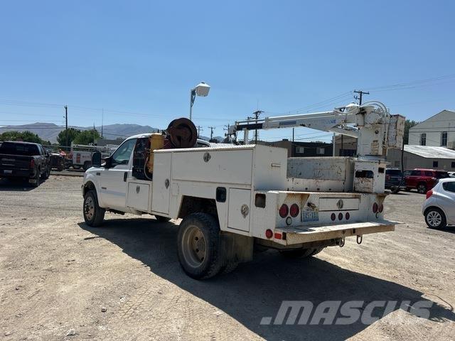 Ford F-550 시립/다목적 차량