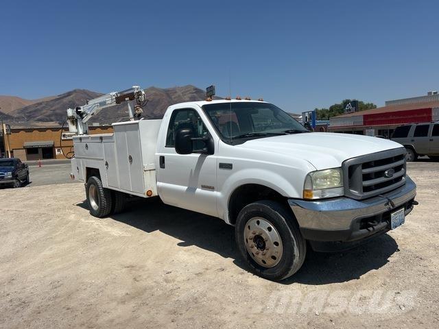 Ford F-550 시립/다목적 차량