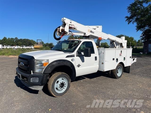 Ford F-550 트럭 탑재 고소작업대
