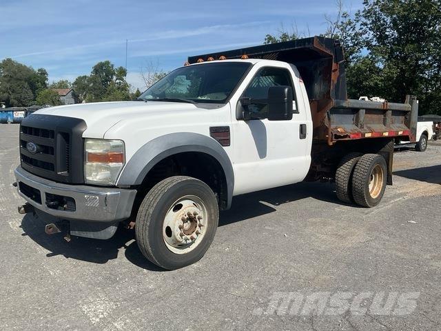 Ford F-550 덤프 트럭
