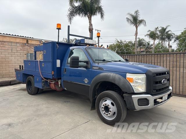Ford F-550 픽업/드롭사이드