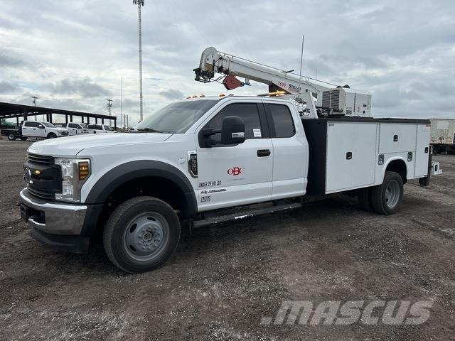 Ford F-550 시립/다목적 차량