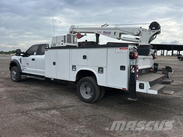 Ford F-550 시립/다목적 차량