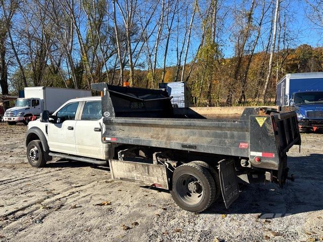 Ford F-550 덤프 트럭