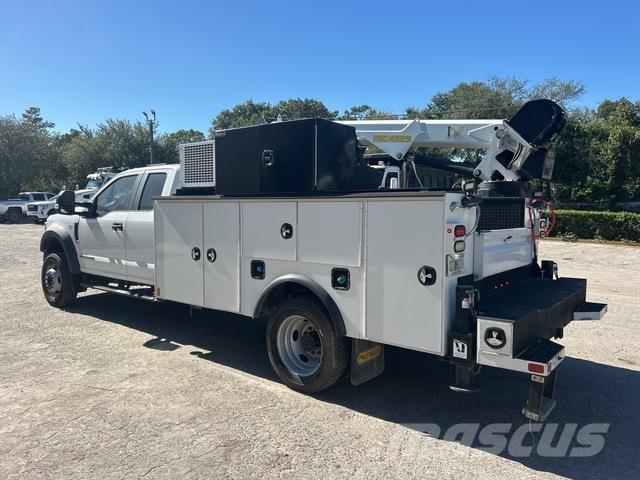 Ford F-550 시립/다목적 차량