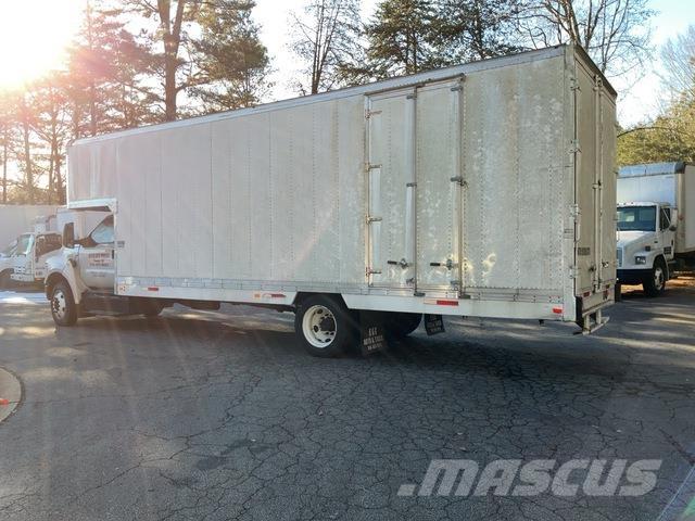 Ford F-650 탑차 트럭