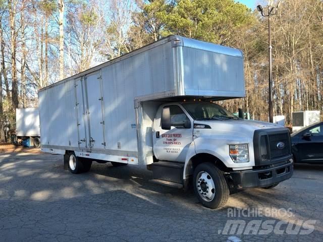 Ford F-650 탑차 트럭
