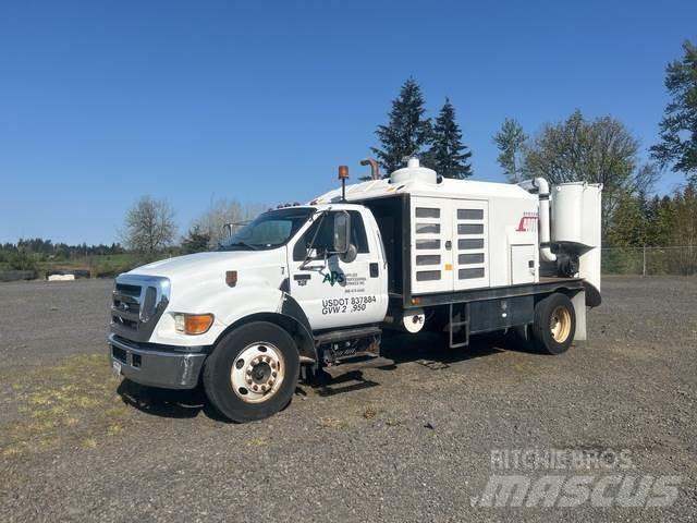 Ford F-650 대형 굴삭기 29톤 이상