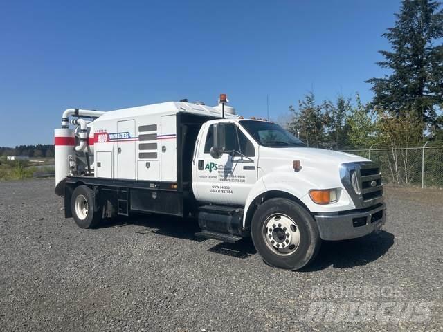 Ford F-650 대형 굴삭기 29톤 이상