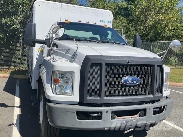 Ford F-650 음료 배달 트럭