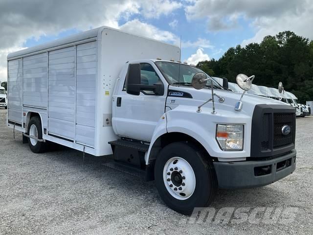 Ford F-650 음료 배달 트럭