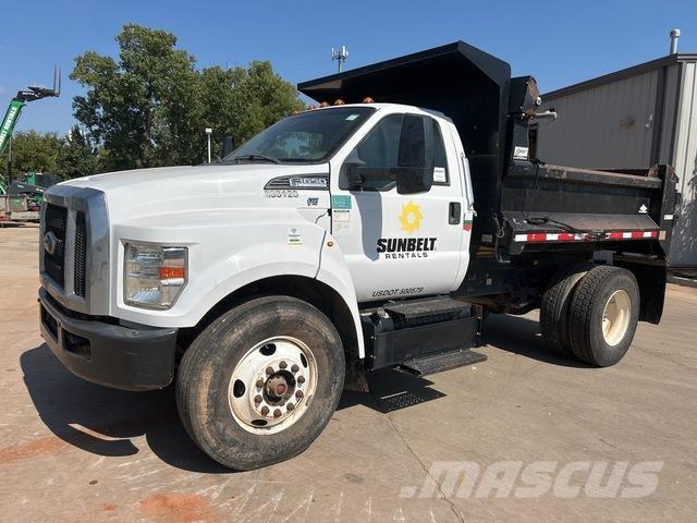 Ford F-650 덤프 트럭
