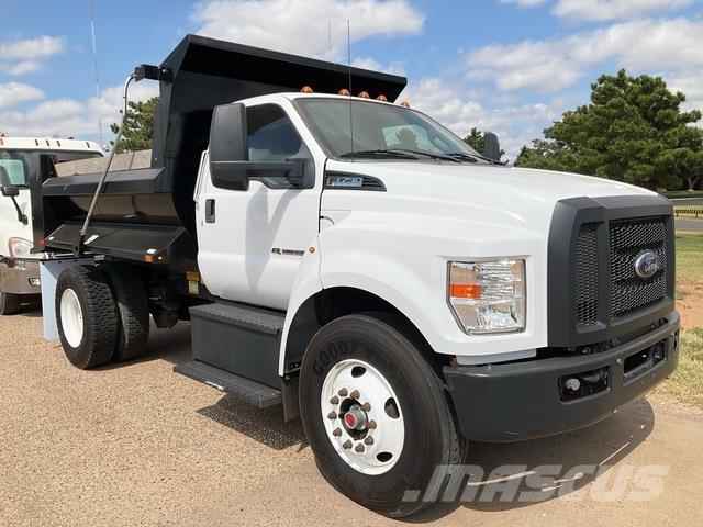 Ford F-750 덤프 트럭