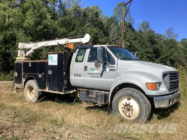 Ford F-750 시립/다목적 차량