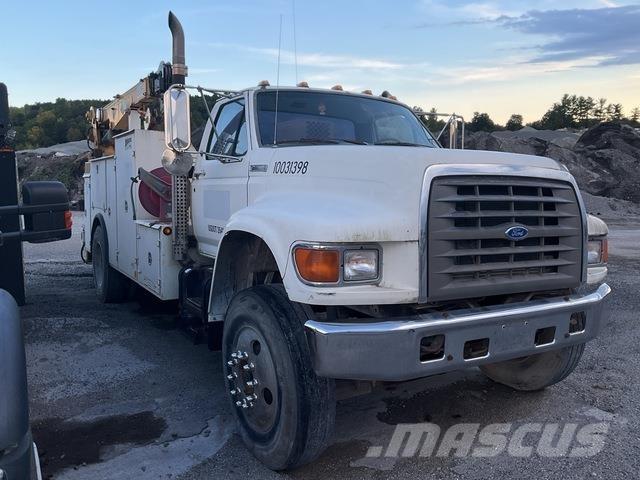 Ford F-800 시립/다목적 차량