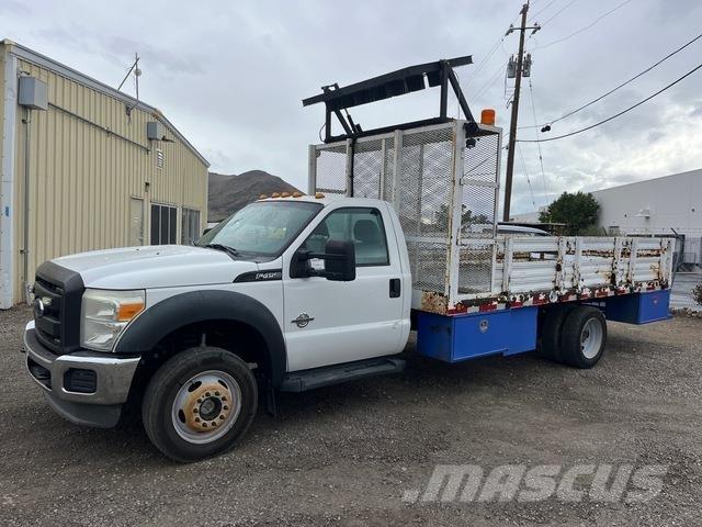 Ford F450 시립/다목적 차량