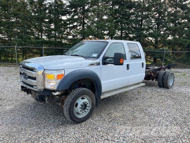 Ford F550 캐빈 및 인테리어
