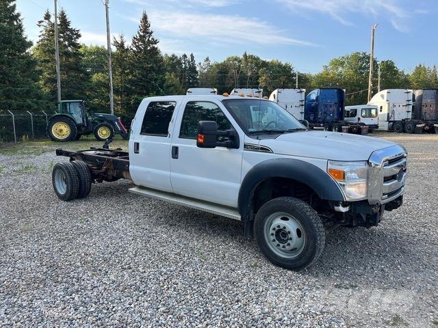 Ford F550 캐빈 및 인테리어