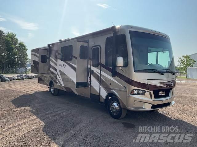 Ford F5DS 모터홈 및 카라반