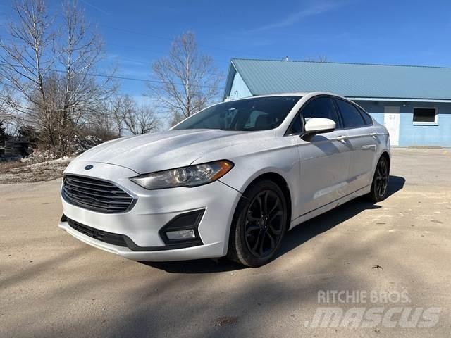 Ford Fusion 자동차