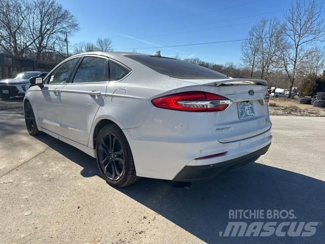 Ford Fusion 자동차