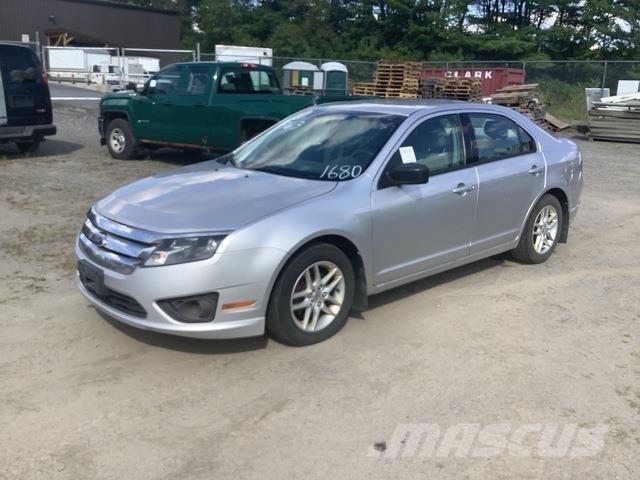 Ford Fusion S 자동차
