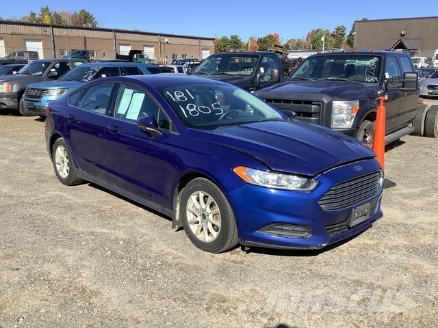 Ford Fusion S 자동차