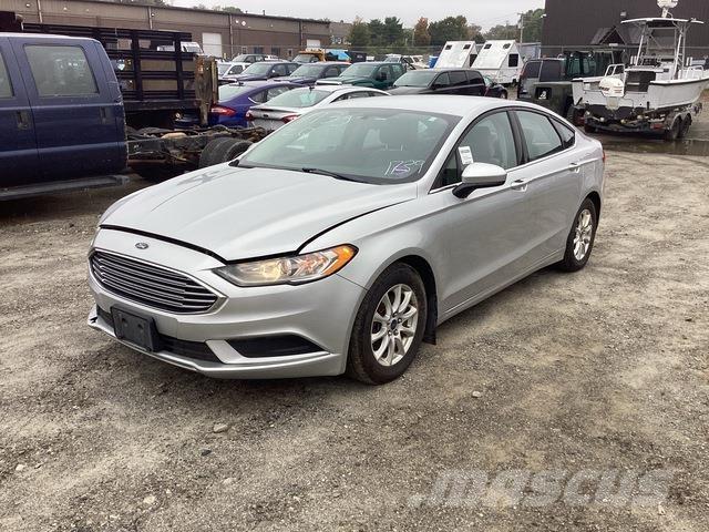 Ford Fusion S 자동차