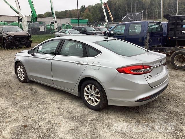 Ford Fusion S 자동차