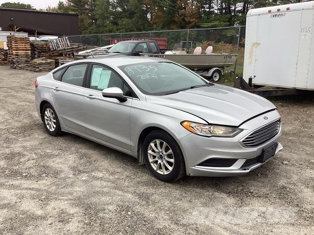 Ford Fusion S 자동차