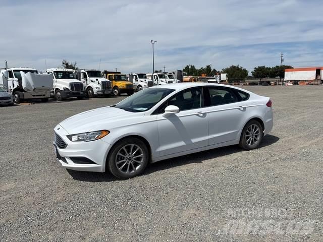 Ford Fusion SE 자동차