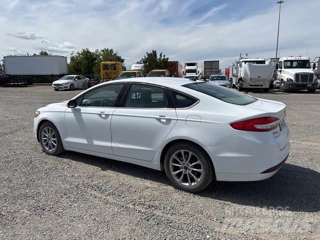 Ford Fusion SE 자동차