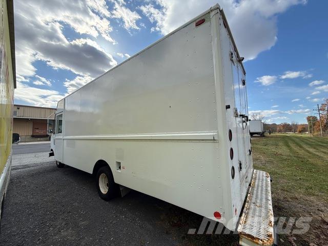 Ford Gen 1 박스 바디