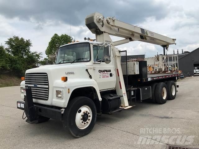 Ford L8000 기타 트럭