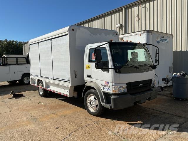 Ford LCF 음료 배달 트럭