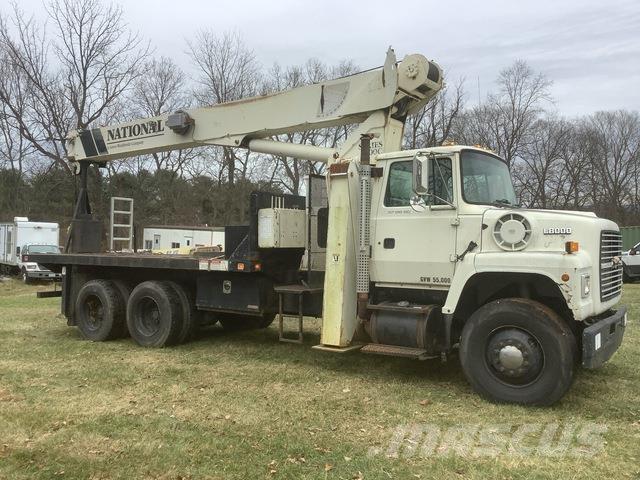 Ford LNT8000 기타 트럭