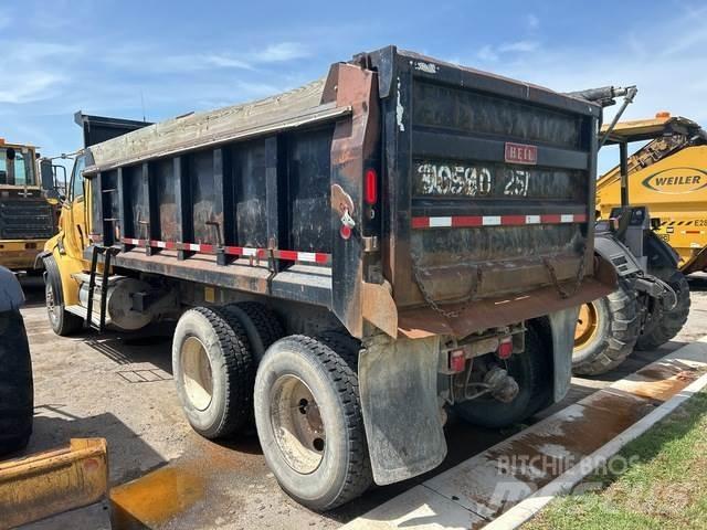 Ford LT8513 덤프 트럭