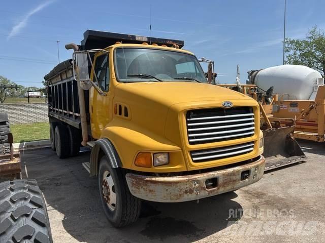 Ford LT8513 덤프 트럭