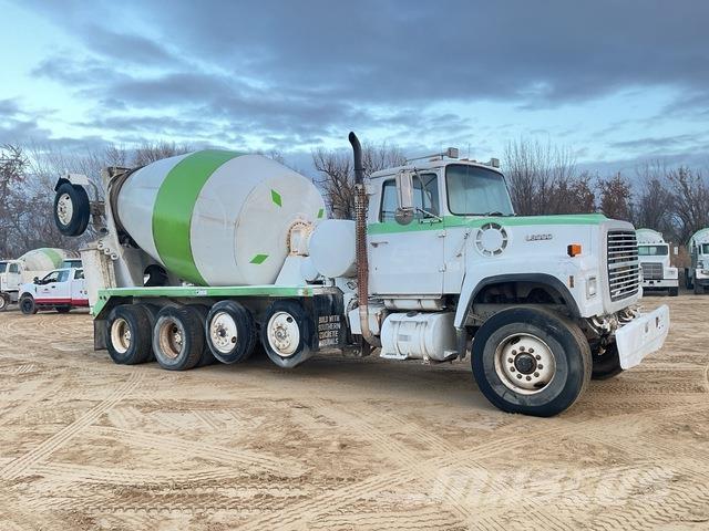 Ford LT9000 기타 트럭