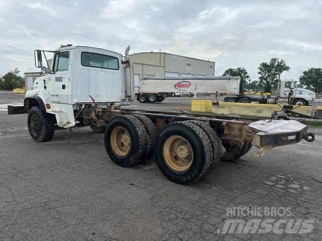 Ford LTS9000 캐빈 및 인테리어