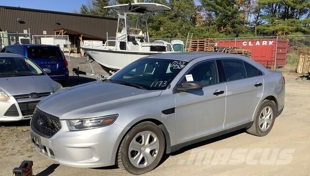 Ford Taurus 자동차