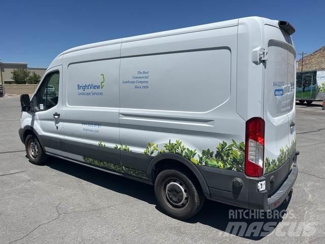Ford Transit 패널 화물차