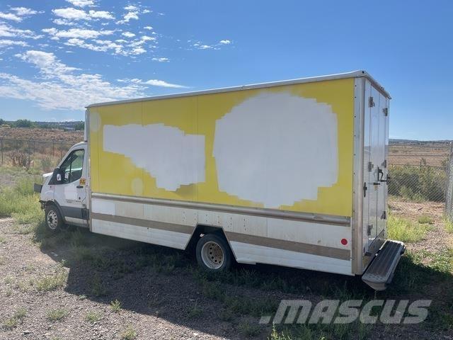 Ford Transit 패널 화물차