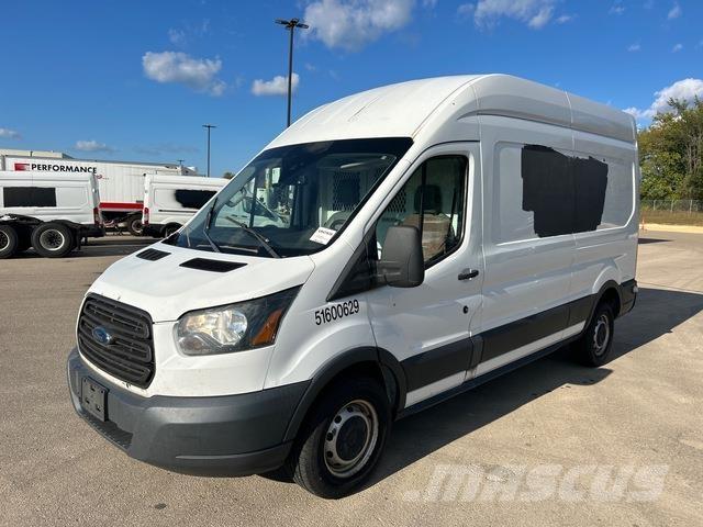 Ford Transit 패널 화물차