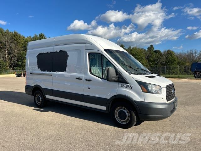 Ford Transit 패널 화물차