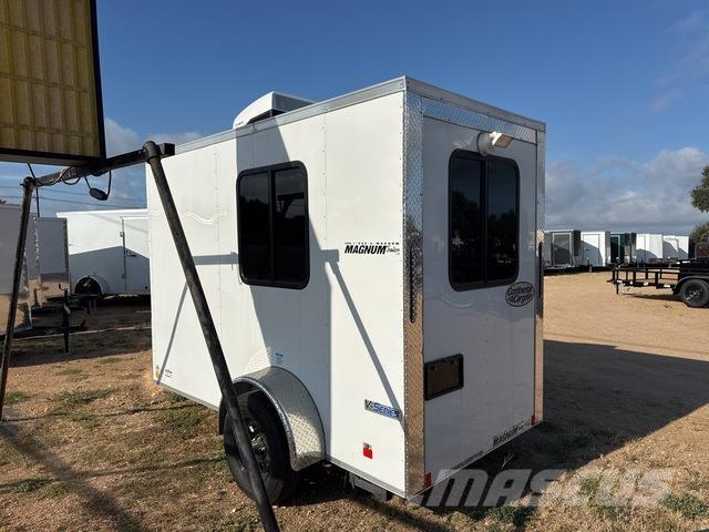 Forest River  박스 바디 트레일러