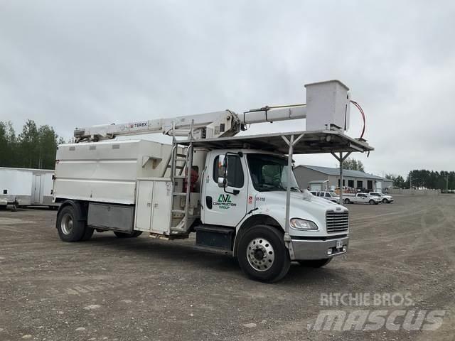 Freightliner  트럭 탑재 고소작업대