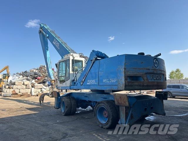 Fuchs MHL360 폐기물/산업 처리기