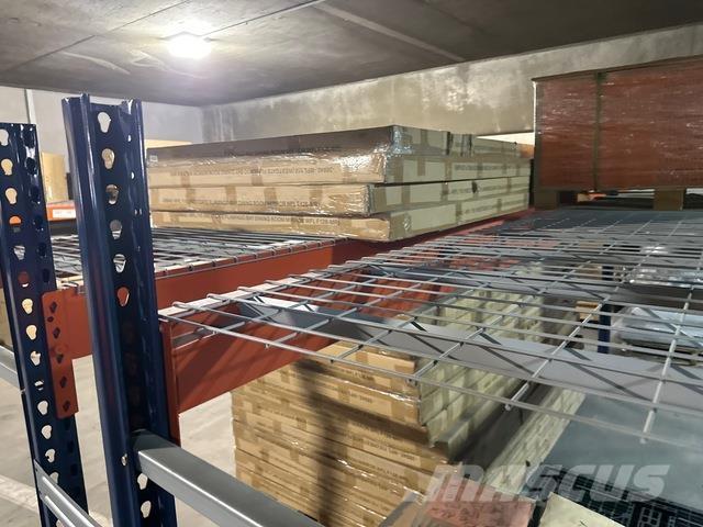  Gavorrano 건설 장비 - 기타