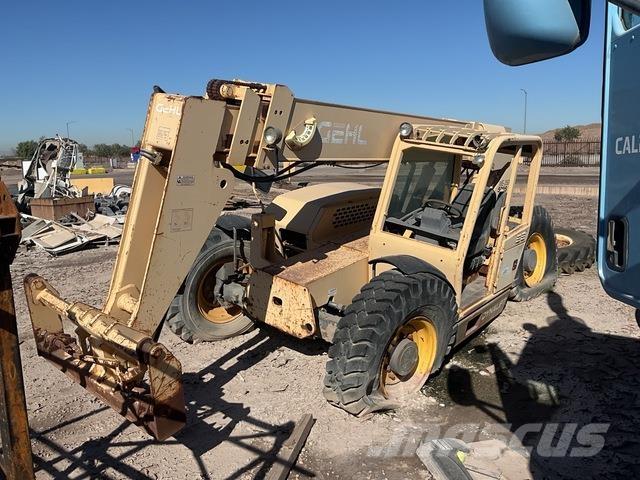 Gehl DL10H 텔러 핸들러